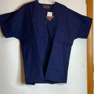 NWT Beverly Hills Uniforms Scrubs Top Medium M